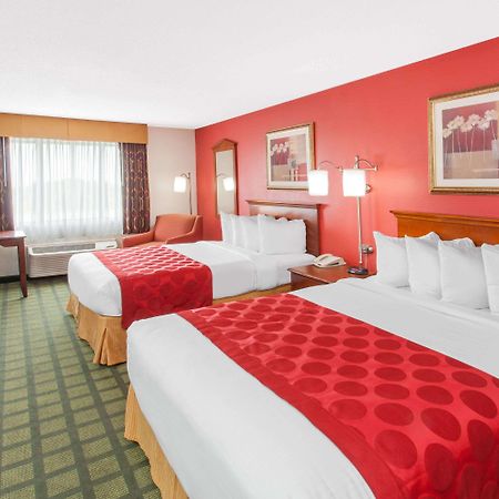 Ramada Limited Decatur Hotel Forsyth Kültér fotó