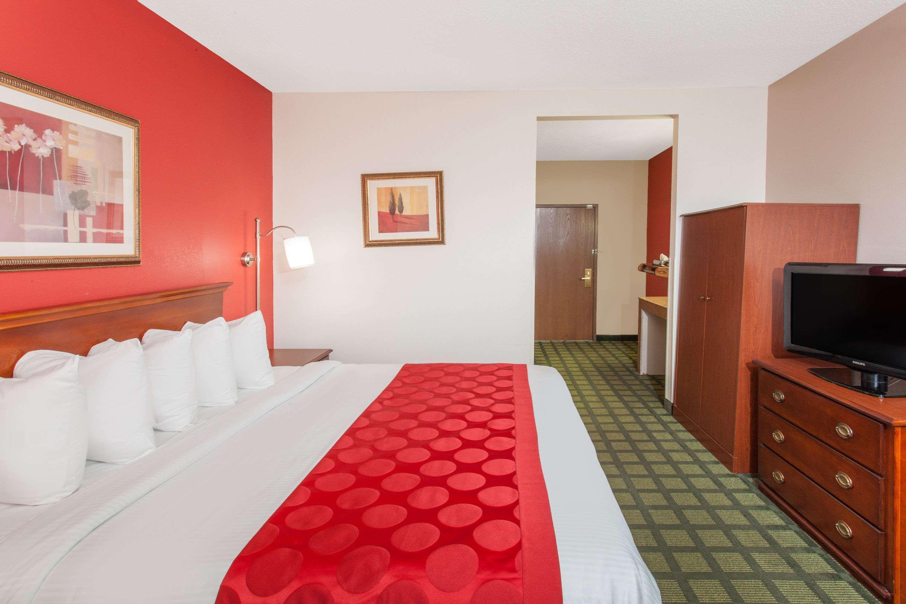 Ramada Limited Decatur Hotel Forsyth Kültér fotó